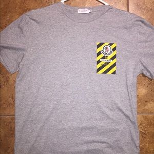 Mens Large Montcler x Off-White Grey T-Shirt